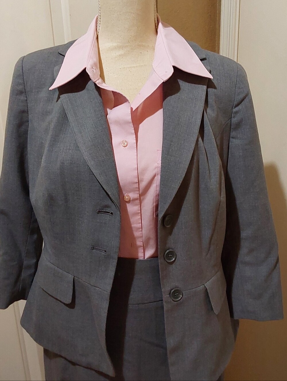 🌺 NEW Foxcroft Pink Classic Perma-Press Suit Blouse